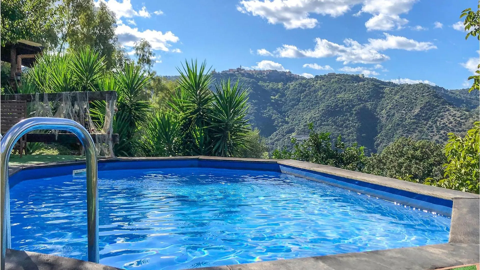 Amazing Home In Ficarra With Wifi
